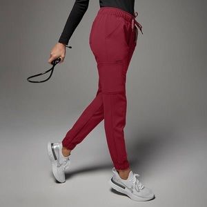 Jaanuu maroon scrub set